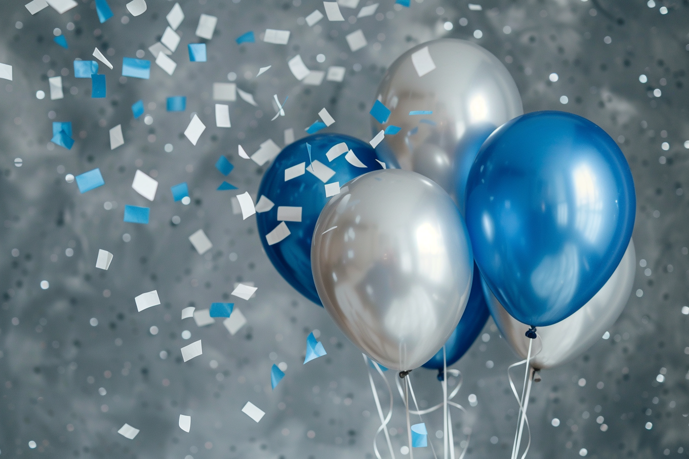 Image gratuite Ballons bleus et argentés avec confettis 1