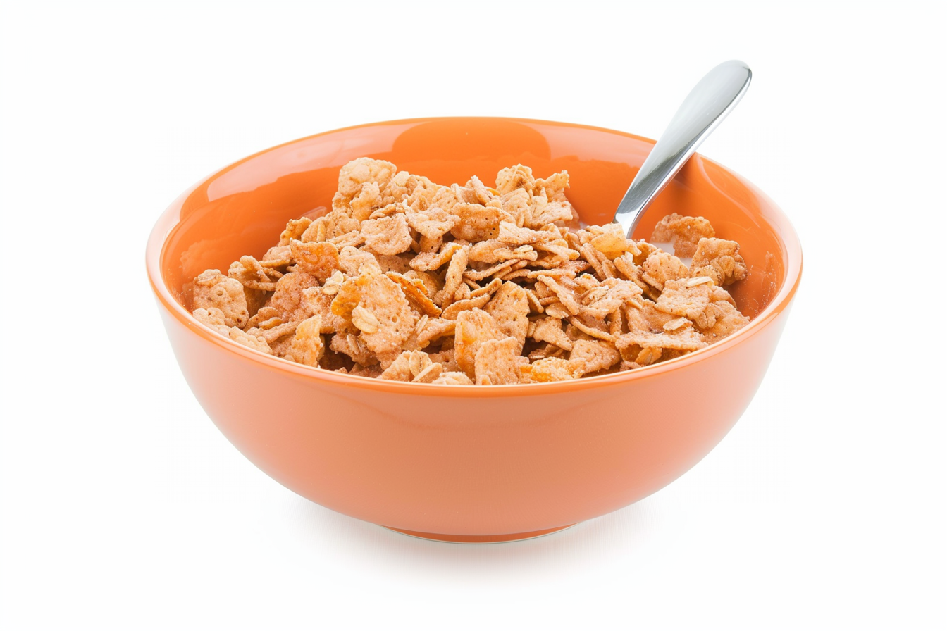 Image gratuite Bol de céréales, lait et cuillère isolés 4