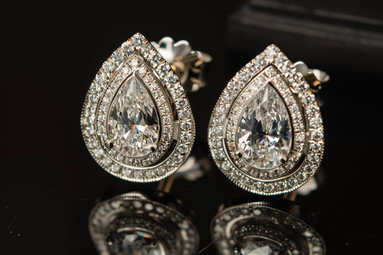 Image gratuite Boucles d&rsquo;oreilles en diamant 1