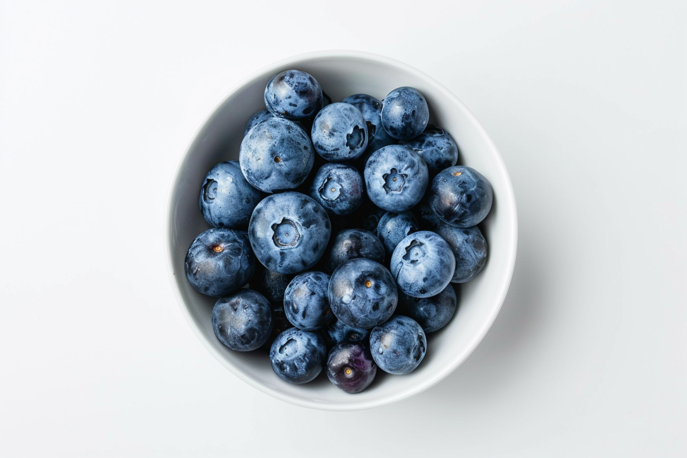 Image gratuite Myrtilles dans bol blanc 2