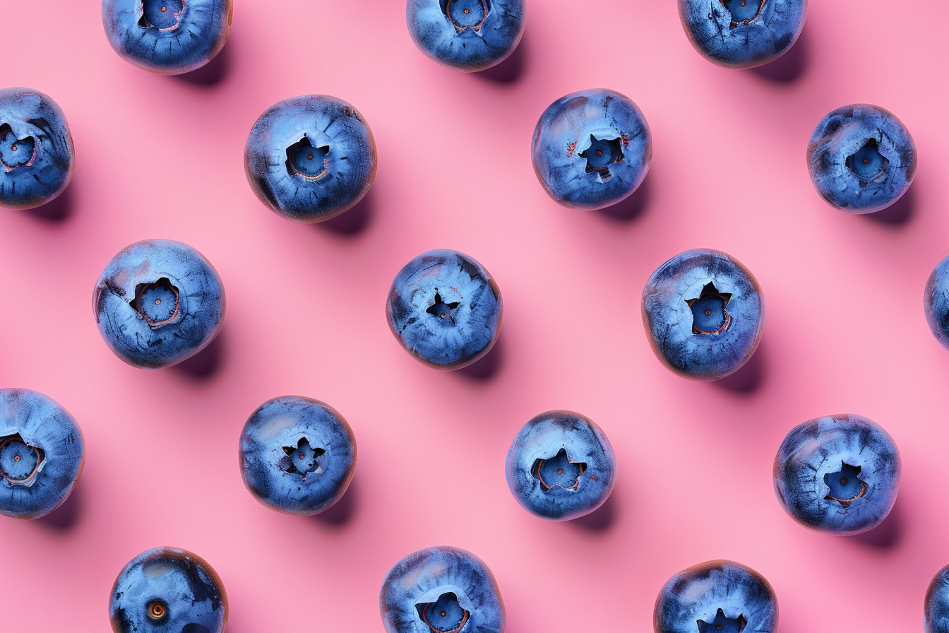 Image gratuite Myrtilles sur fond pastel 1