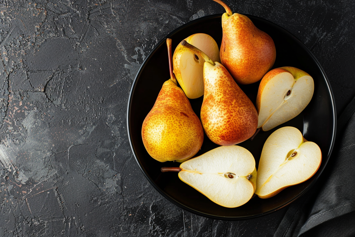 Image gratuite Poires dans bol noir 2